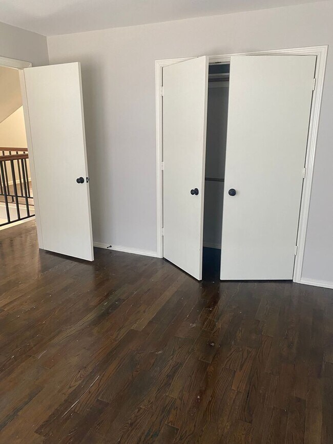 Building Photo - 318 Spanish Moss Dr