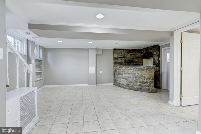 Building Photo - 4307 Fessenden St NW