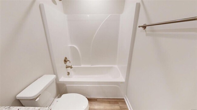 Building Photo - 172 Laila Wy