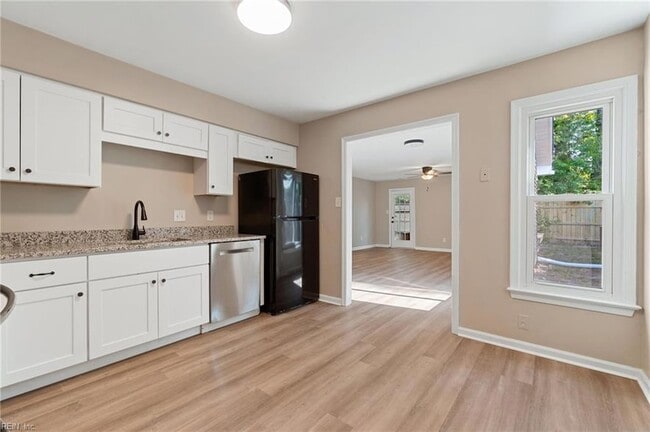 Building Photo - 5416 Heatherton Ct