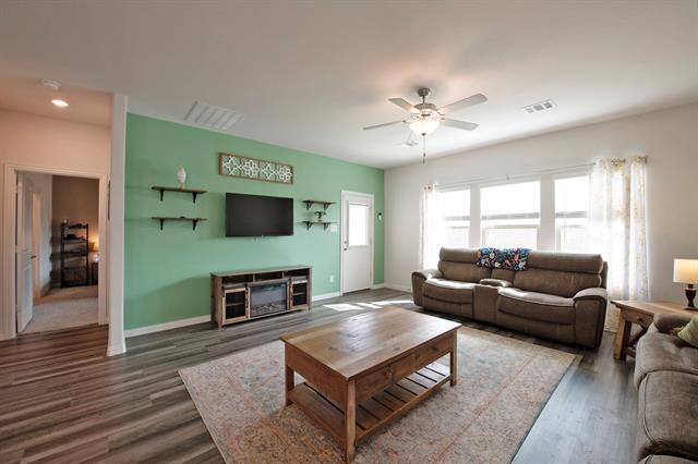 Building Photo - 1116 Blue Ridge Pl