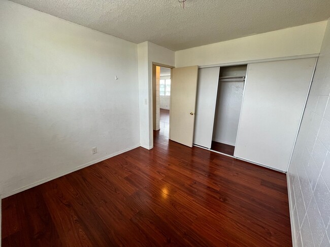 Building Photo - Kunia Palms (Waipahu) - 2 bedroom, 1 bathr...