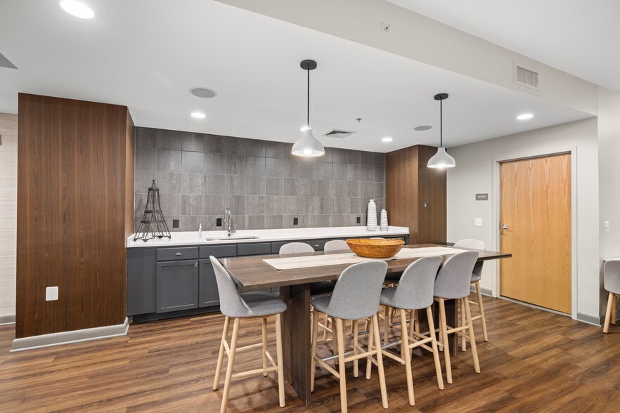 Community Room - 400 Massachusetts Ave NW