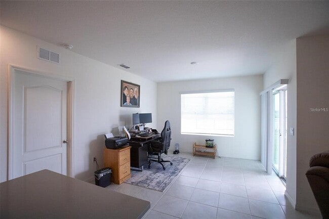 Building Photo - 5062 Foxglove Cir