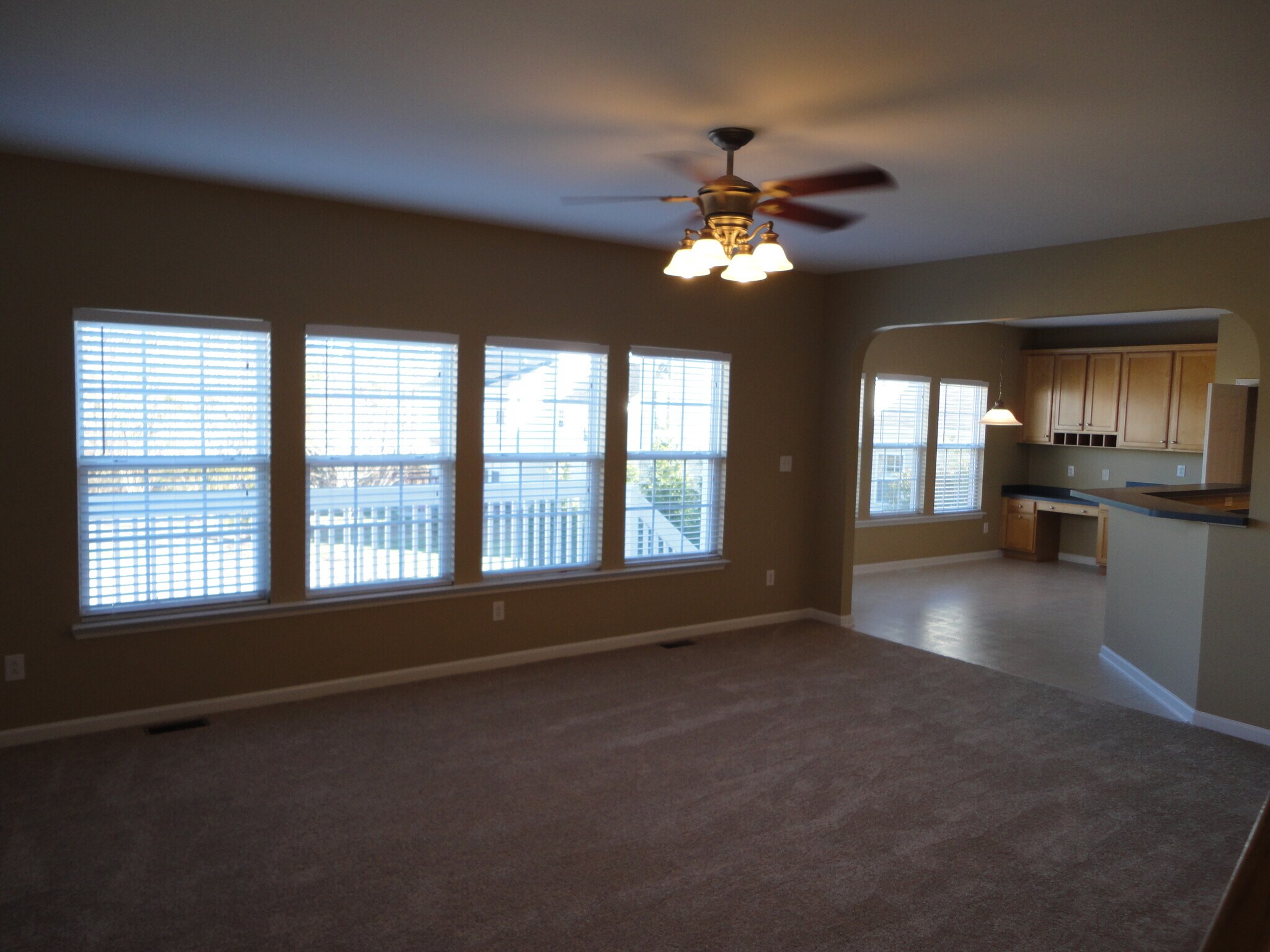 Building Photo - 3227 Enchanting Way