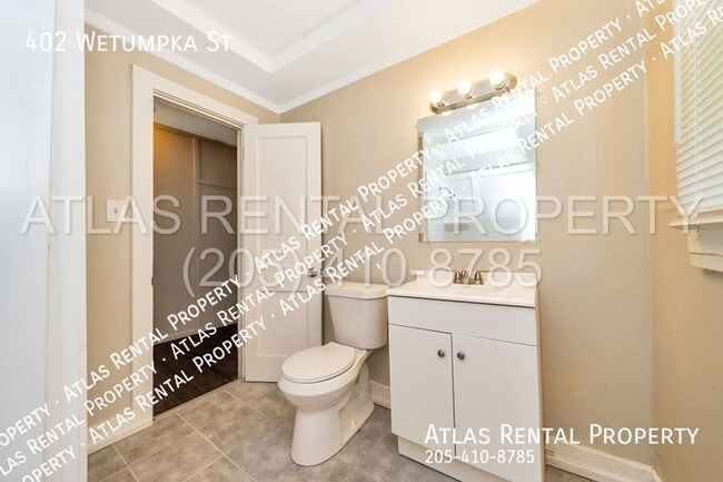 Building Photo - 402 Wetumpka St