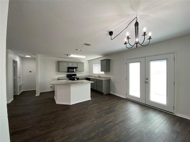 Building Photo - 6229 Hereford Dr