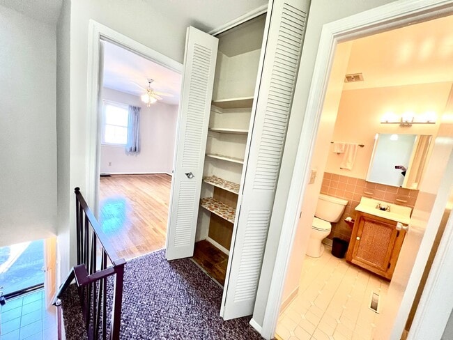 Building Photo - ***Waterfront Condo W/S/T INCLUDED!