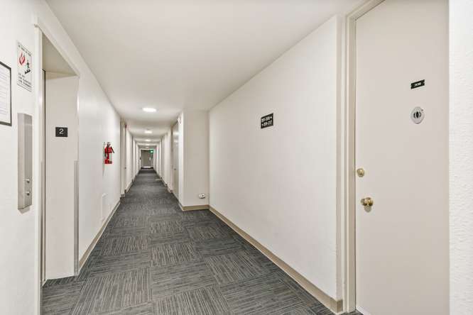 Building Photo - 2500 S York St