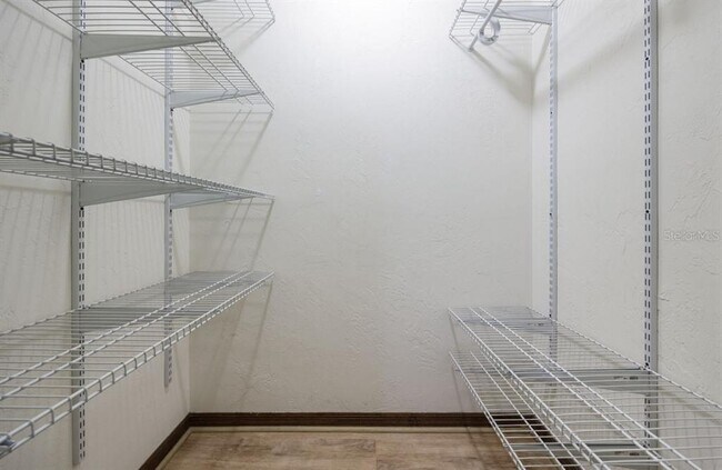 Building Photo - 5124 SW 86th Terrace