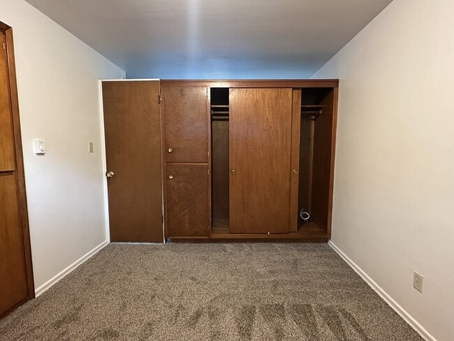 Building Photo - 5926 Fauntleroy Wy SW