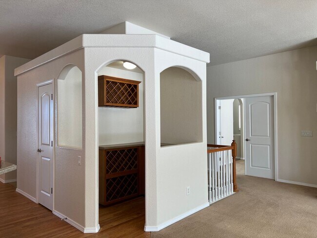 Building Photo - Very Nice 4-Bdrm Rancher in Meridian Ranch