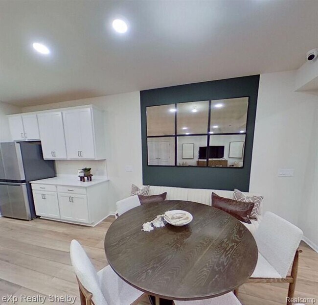 Building Photo - 1435 Arcadia Dr