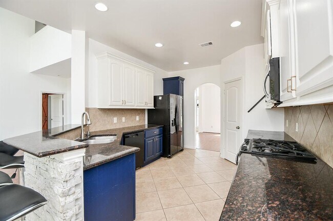 Building Photo - 11110 Oriole Creek Ln