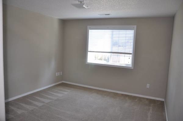 Building Photo - 16316 NE 43rd Way