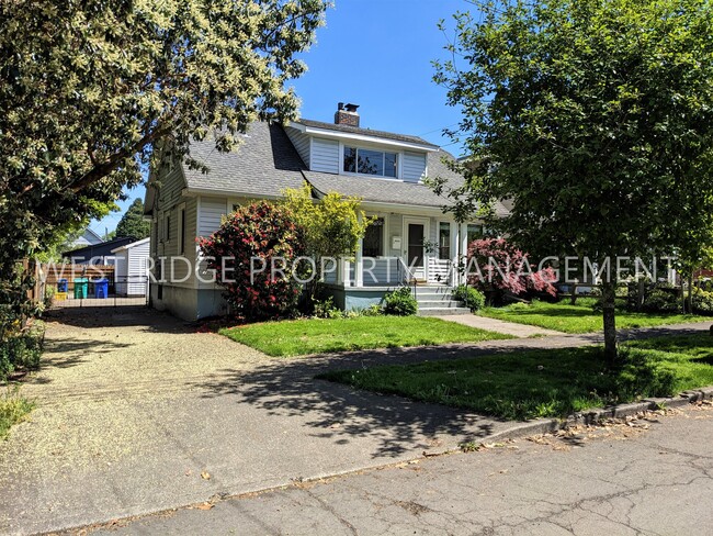 Primary Photo - 9224 N Polk Ave