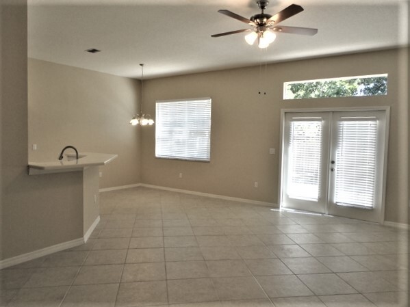 Building Photo - 1510 Canoe Dr