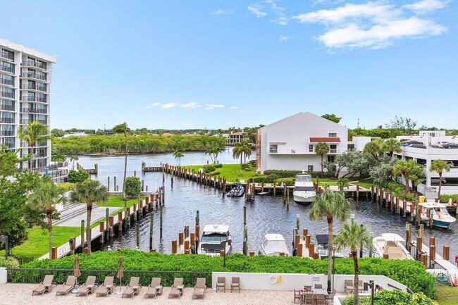 Building Photo - 4748 S Ocean Blvd