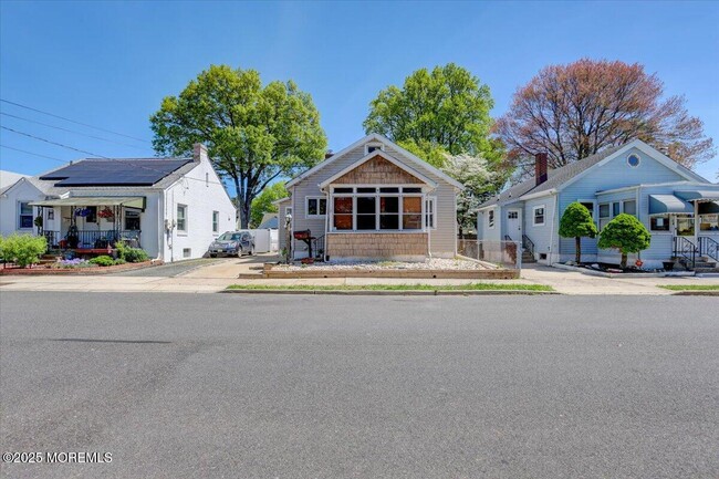 Building Photo - 58 Arbor Ave