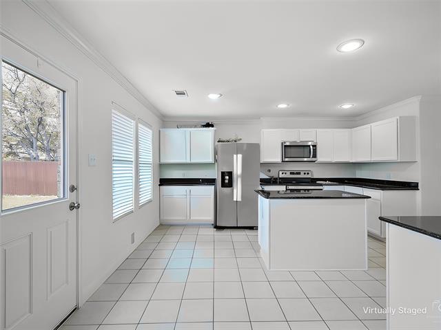 Building Photo - 2549 Saddlehorn Dr