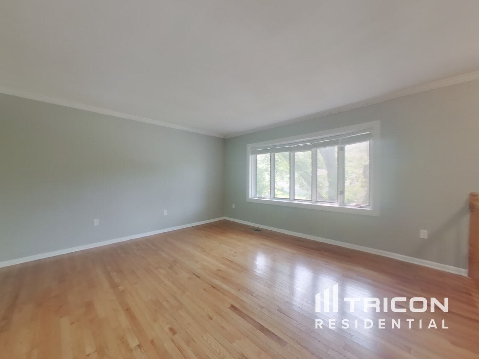 Building Photo - 3908 Granville Pl