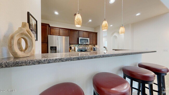 Building Photo - 3935 E Rough Rider Rd