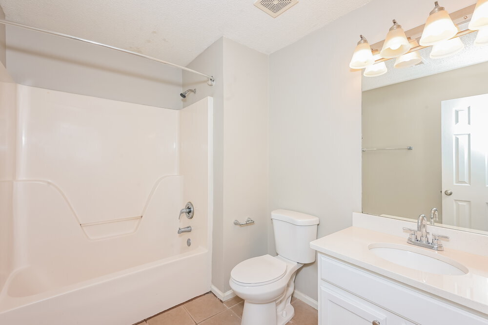 Building Photo - 3370 Spring Mesa Dr SW