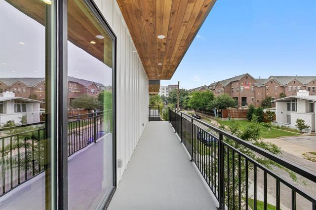 Building Photo - 4330 Dickason Ave