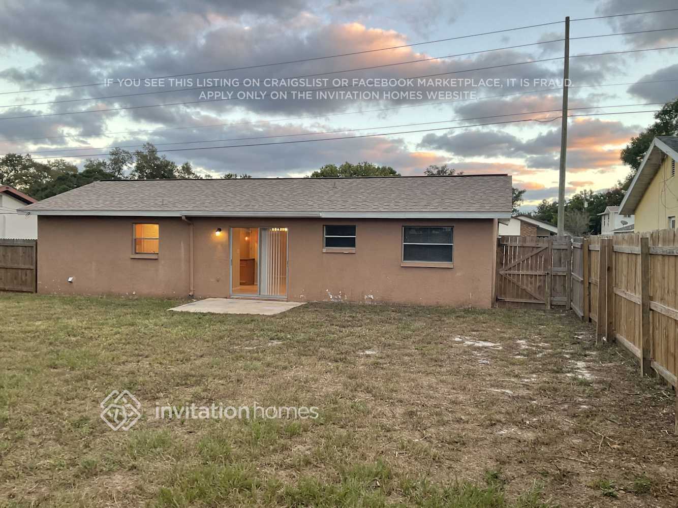 Building Photo - 11447 Walsingham Rd