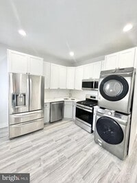 Building Photo - 714 W Ritner St