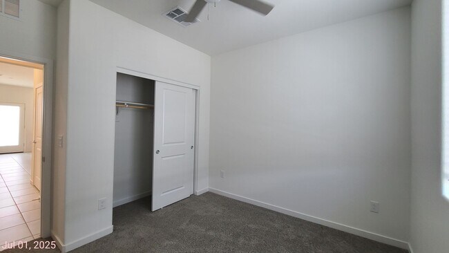 Building Photo - Brand New 2 Story Townhome