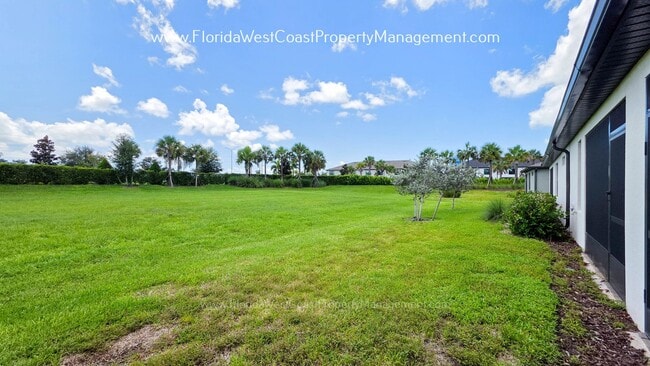 Building Photo - 6467 Silverstar Dr
