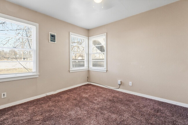 Building Photo - 3714 25th St