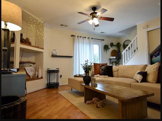 Building Photo - 1476 Tenbury Dr