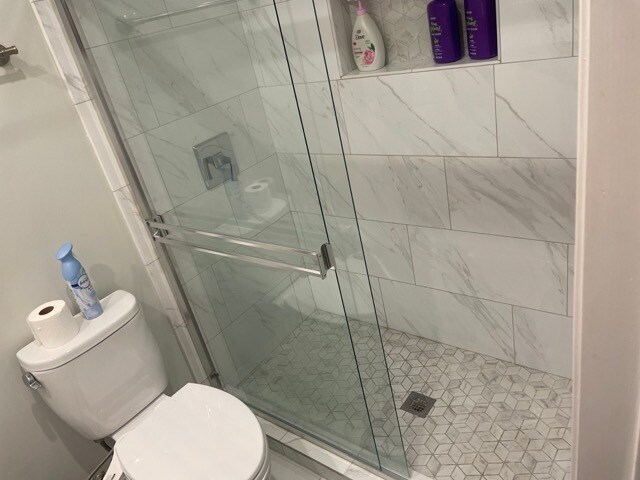 Building Photo - 7829 Royal Ln