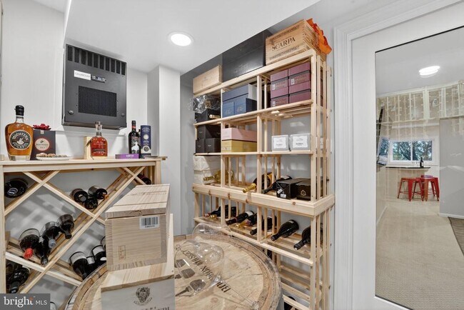 Building Photo - 5115 Cape Cod Ct