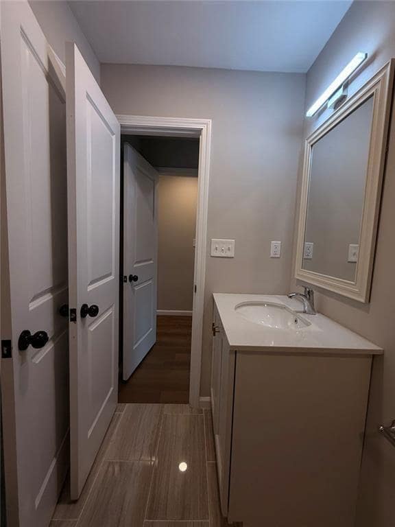 Building Photo - 1055 Pinecrest Dr