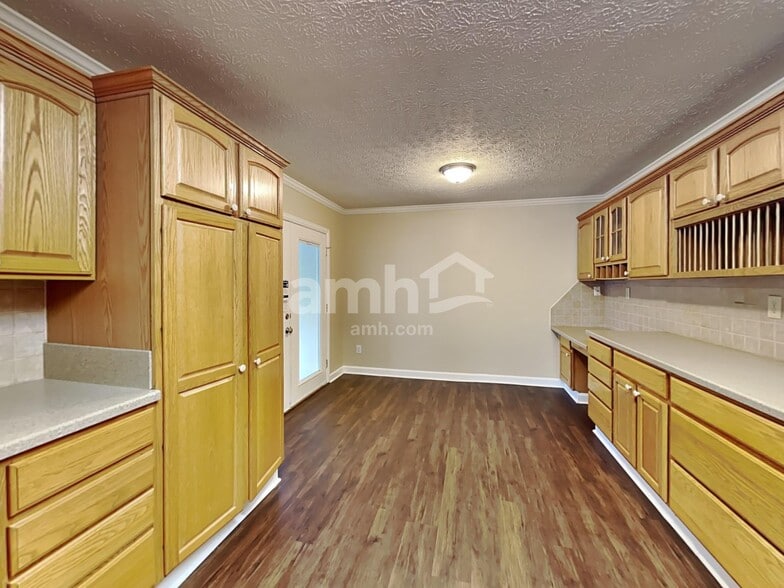 Building Photo - 1293 Cinnamon Dr