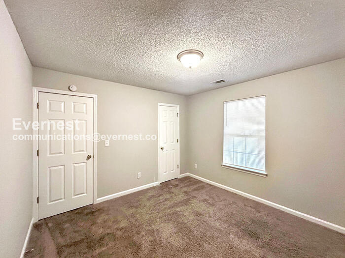 Building Photo - 6826 Derby Ave