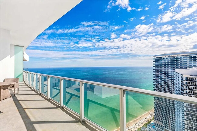 Primary Photo - 4111 S Ocean Dr