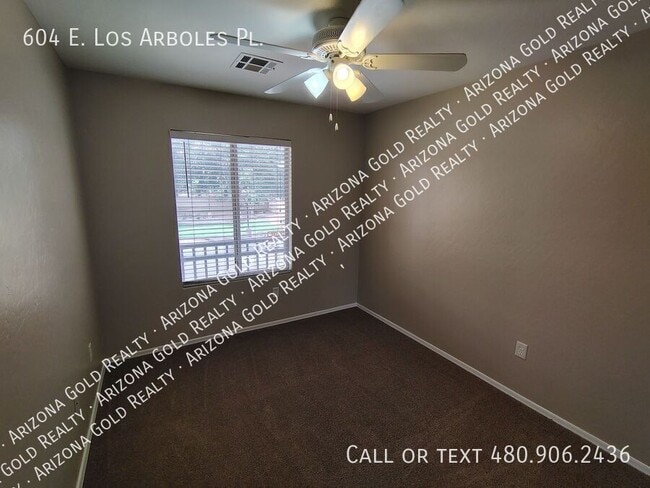 Building Photo - 604 E Los Arboles Pl