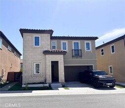 Building Photo - 20816 Pine Cone Cir