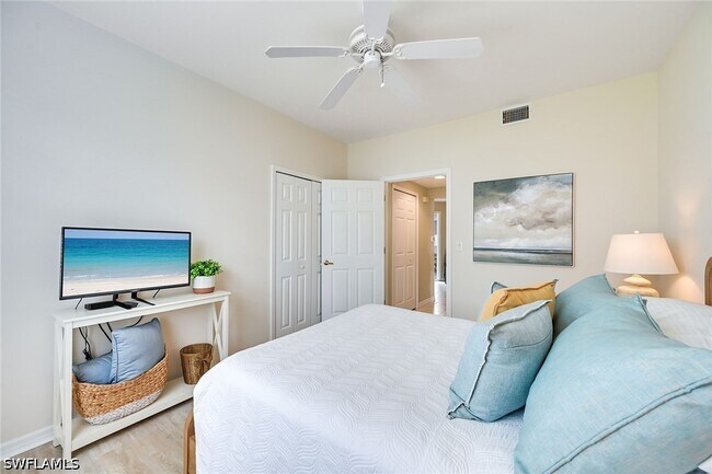 Building Photo - 2230 Arielle Dr