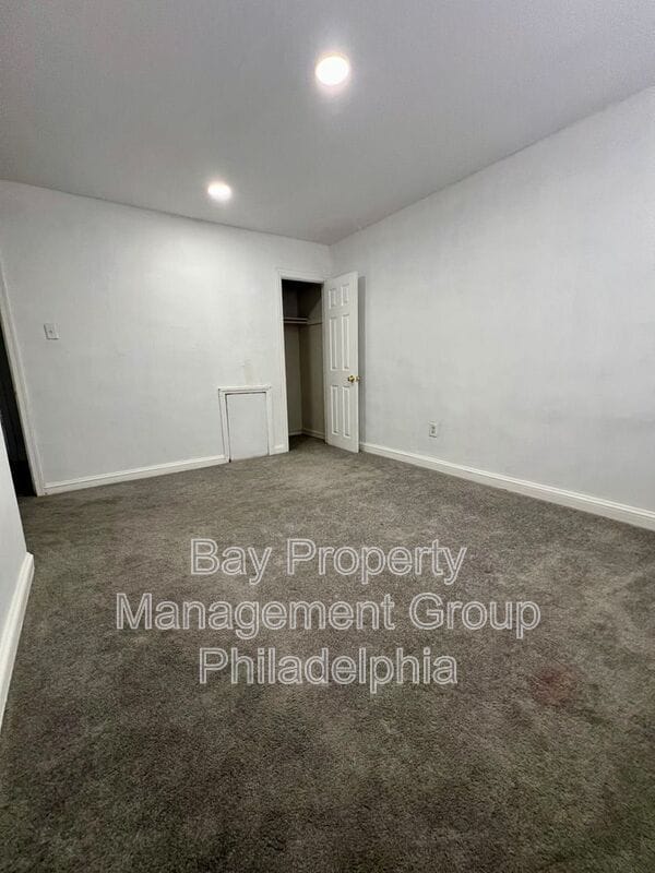 Building Photo - 624 Briarcliff Rd