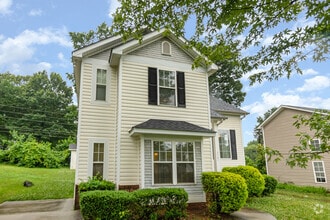 Building Photo - 3727 Bullard St