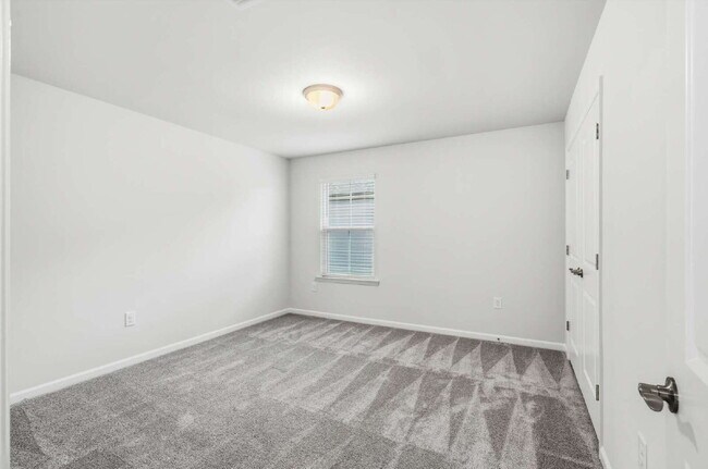 Building Photo - 3-Bedroom Spacious New Construction Home in Fuquay-Varina