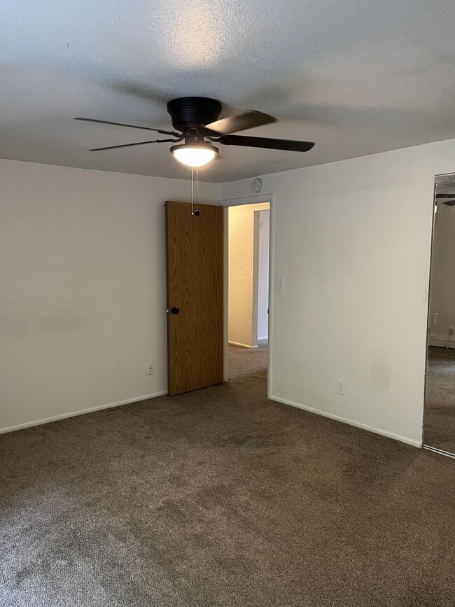Building Photo - 643 Swenson Ave