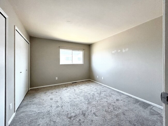 Building Photo - 5314 Solar Ridge Dr