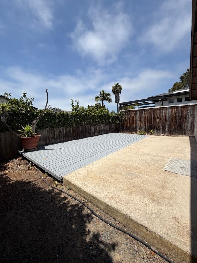 Building Photo - 13780 Nogales Dr