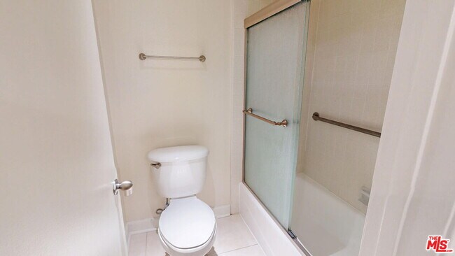 Building Photo - 3480 Barham Blvd